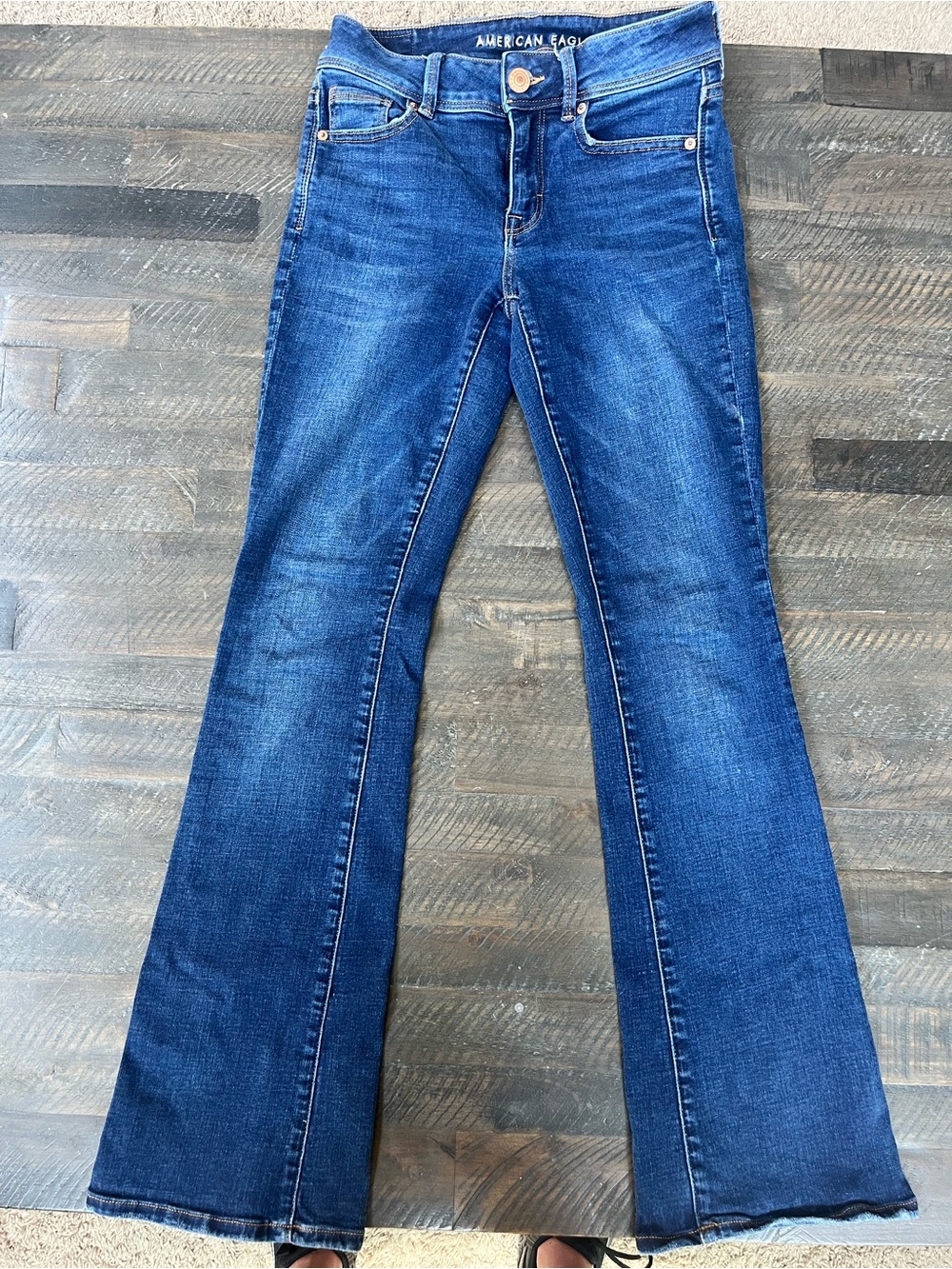 American Eagle Super Stretch Kick Bootcut Jeans - Dark Wash - Size 4 Regular